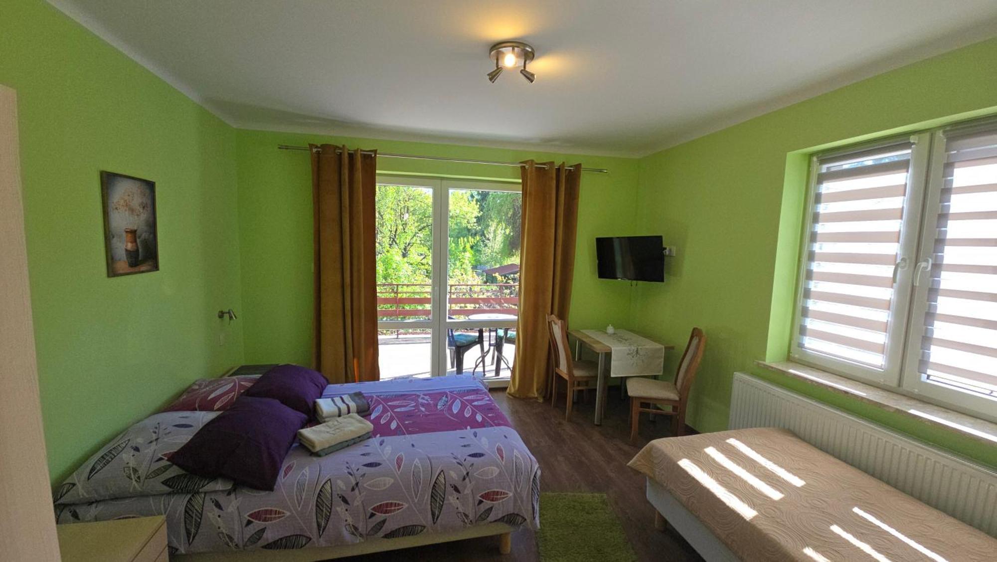 Pokoje Goscinne Stokrotka Nałęczów Extérieur photo
