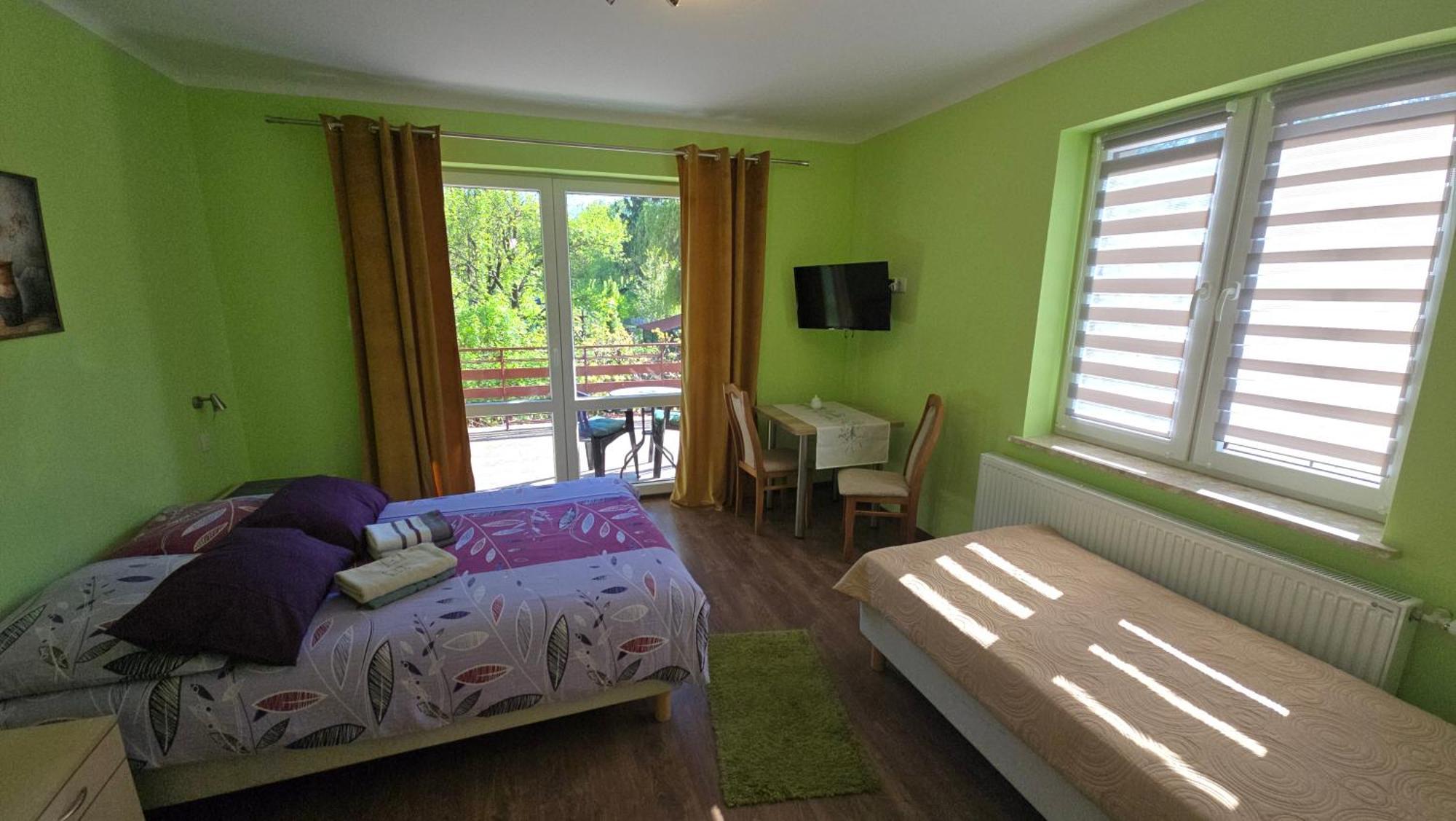 Pokoje Goscinne Stokrotka Nałęczów Extérieur photo